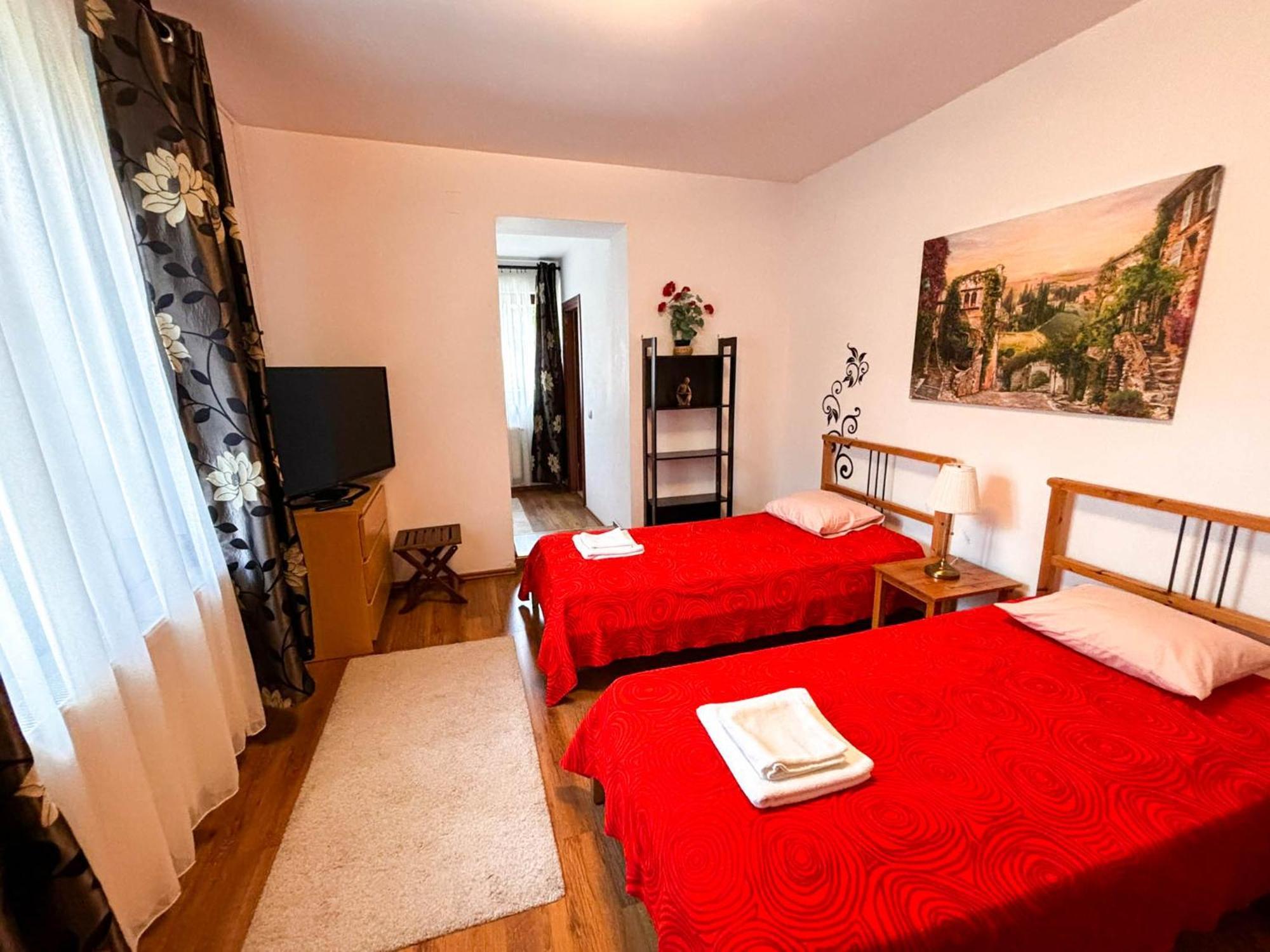 Conacul Bunicilor Hotel Novaci Kültér fotó