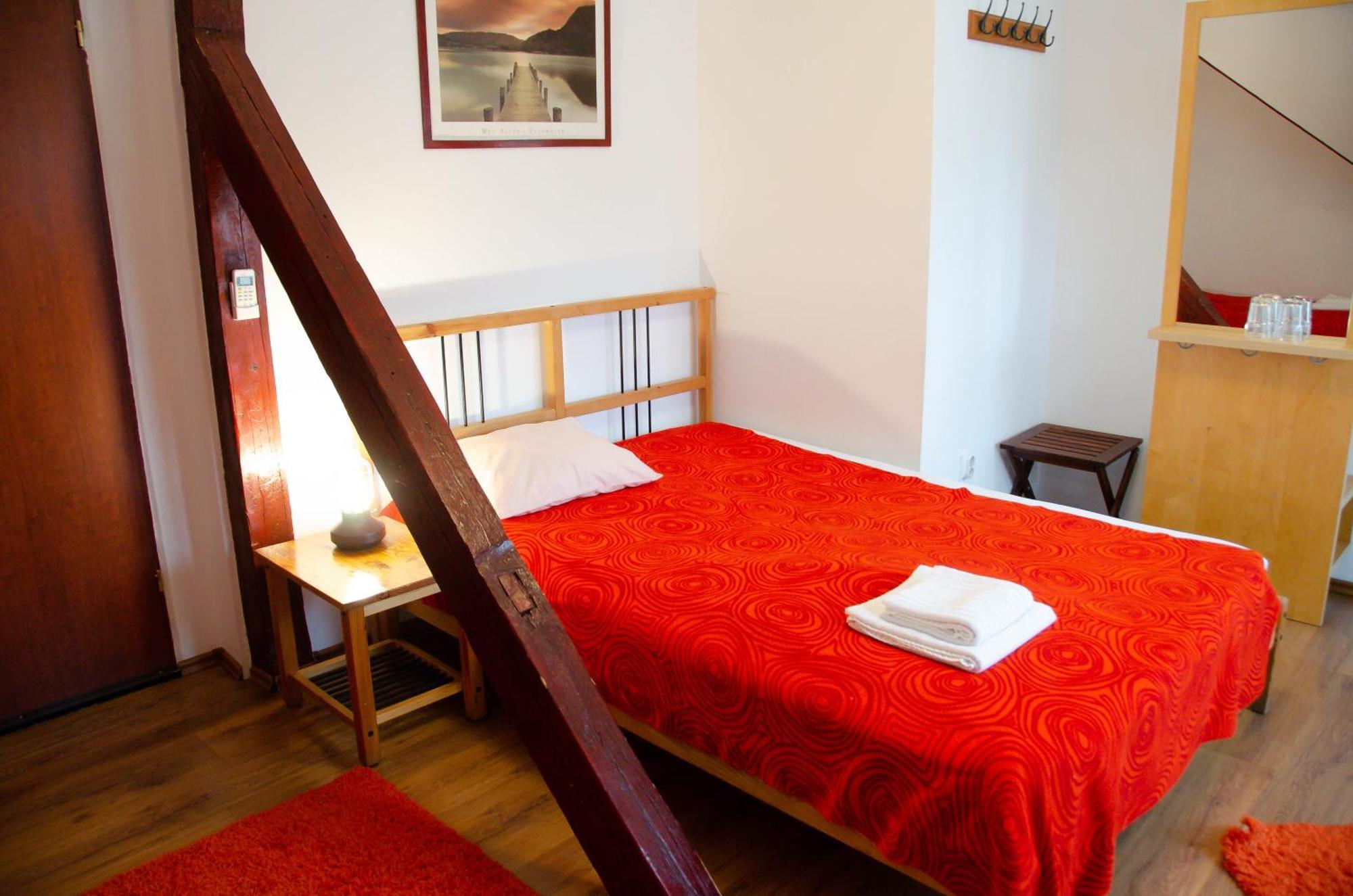 Conacul Bunicilor Hotel Novaci Kültér fotó