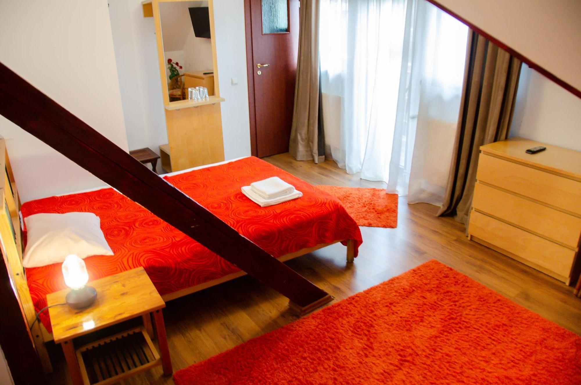 Conacul Bunicilor Hotel Novaci Kültér fotó